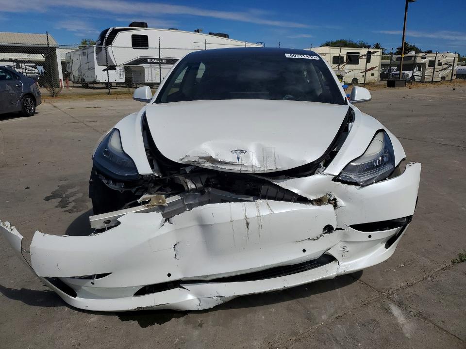 Продажа на аукционе авто 2019 Tesla Model 3, vin: 5YJ3E1EA1KF446524, номер лота: 60711496