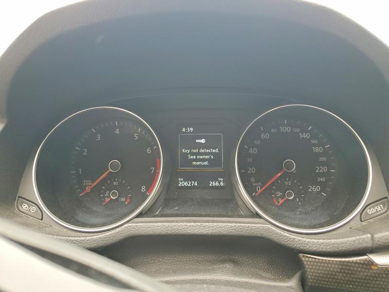 61223526 :رقم المزاد ، 1VWJM7A3XJC034714 vin ، 2018 Volkswagen Passat مزاد بيع