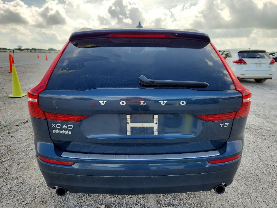 59155096 :رقم المزاد ، YV4102DK4M1759730 vin ، 2021 Volvo Xc60 مزاد بيع