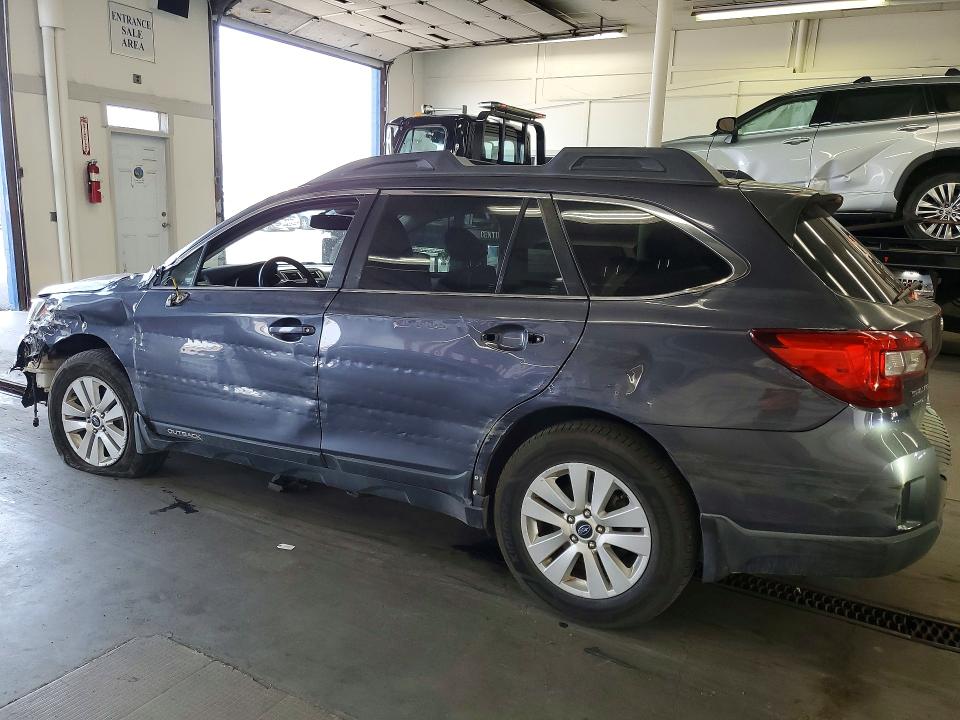 2015 Subaru Outback მანქანა იყიდება აუქციონზე, vin: 4S4BSADC5F3319894, აუქციონის ნომერი: 62318126