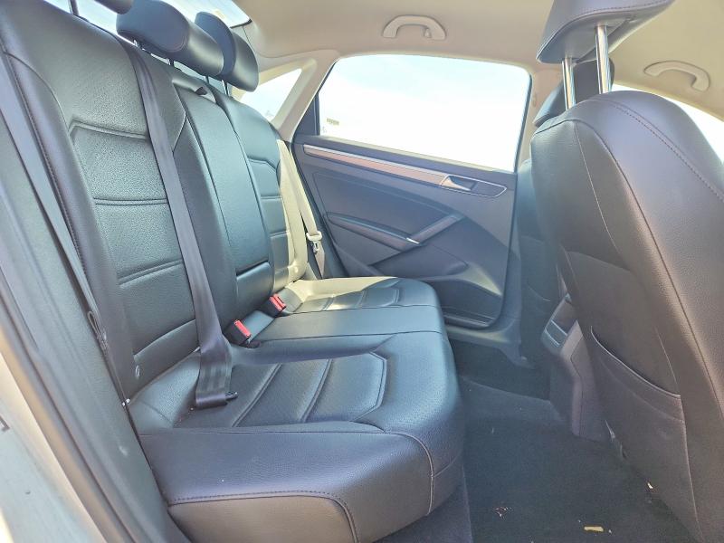 Aukcja sprzedaży 2018 Volkswagen Passat, vin: 1VWAA7A3XJC032423, numer aukcji: 61698596