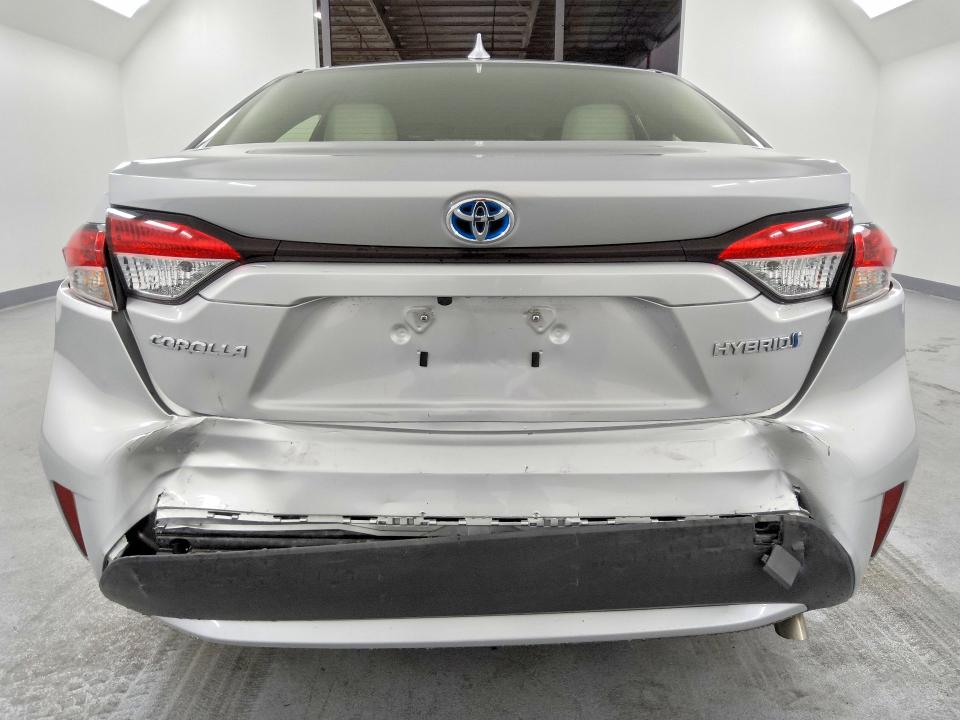 Продажа на аукционе авто 2022 Toyota Corolla, vin: JTDEAMDE4NJ051048, номер лота: 85984985