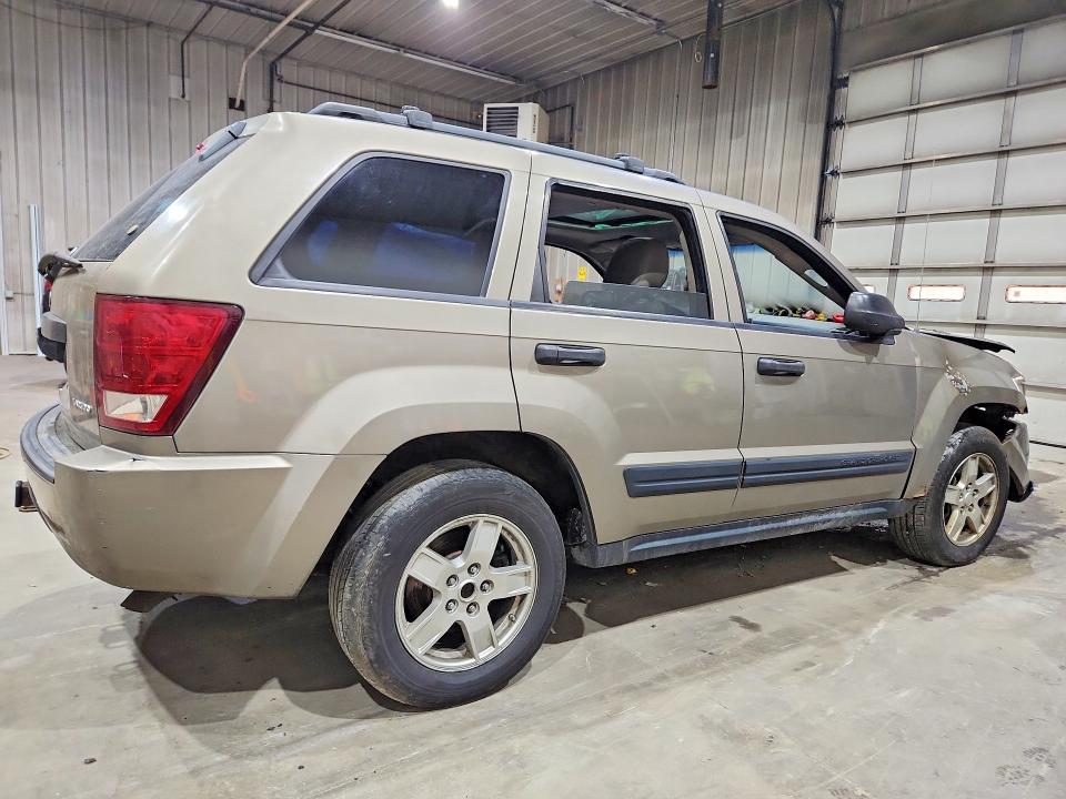 62213606 :رقم المزاد ، 1J4HR48N85C589301 vin ، 2005 Jeep Grand Cherokee مزاد بيع