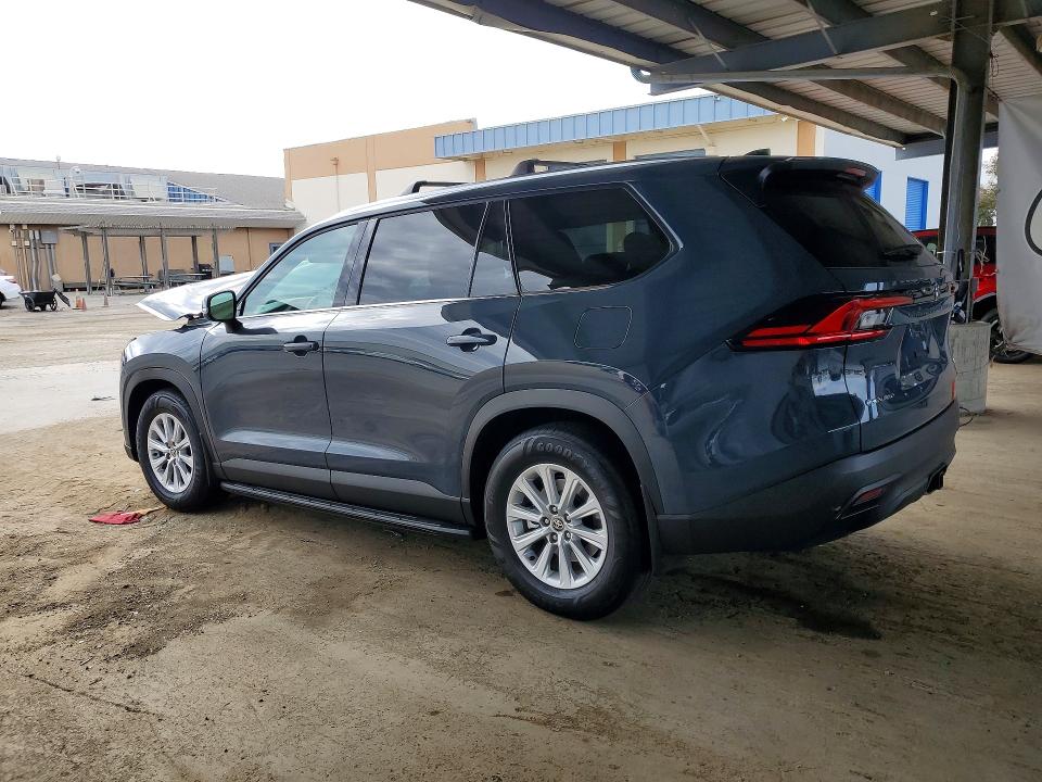 2026 Toyota Grand Highlander Hybrid მანქანა იყიდება აუქციონზე, vin: 5TDACAB5XTS100716, აუქციონის ნომერი: 61552906