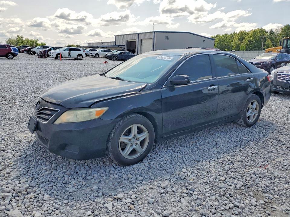 61804776 :رقم المزاد ، 4T1BF3EK9BU176586 vin ، 2011 Toyota Camry مزاد بيع