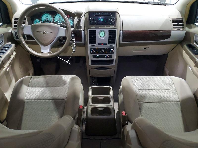 60759076 :رقم المزاد ، 2A4RR5D10AR271896 vin ، 2010 Chrysler Town & Country مزاد بيع
