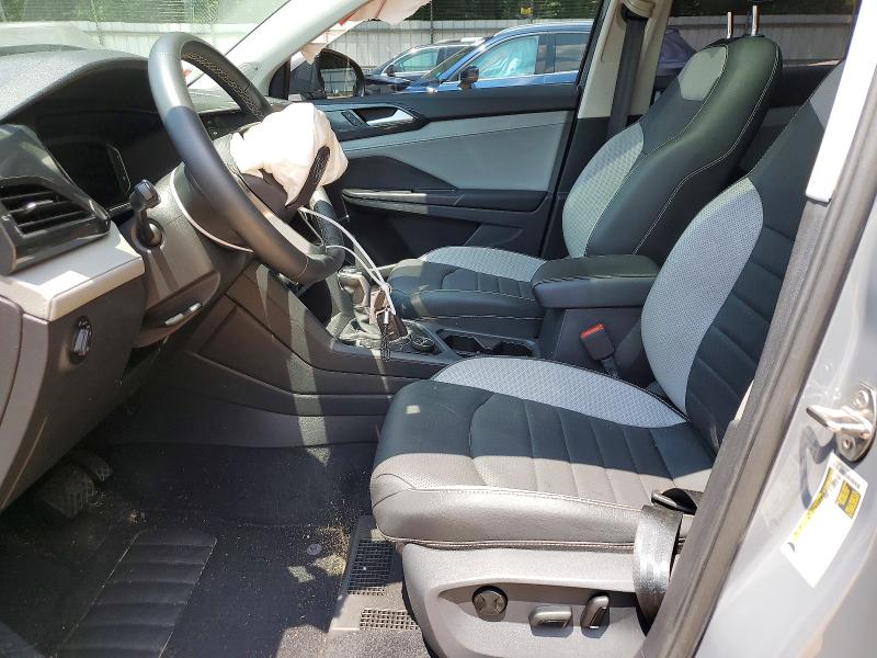 62753646 :رقم المزاد ، 3VV2X7B2XNM059400 vin ، 2022 Volkswagen Taos مزاد بيع
