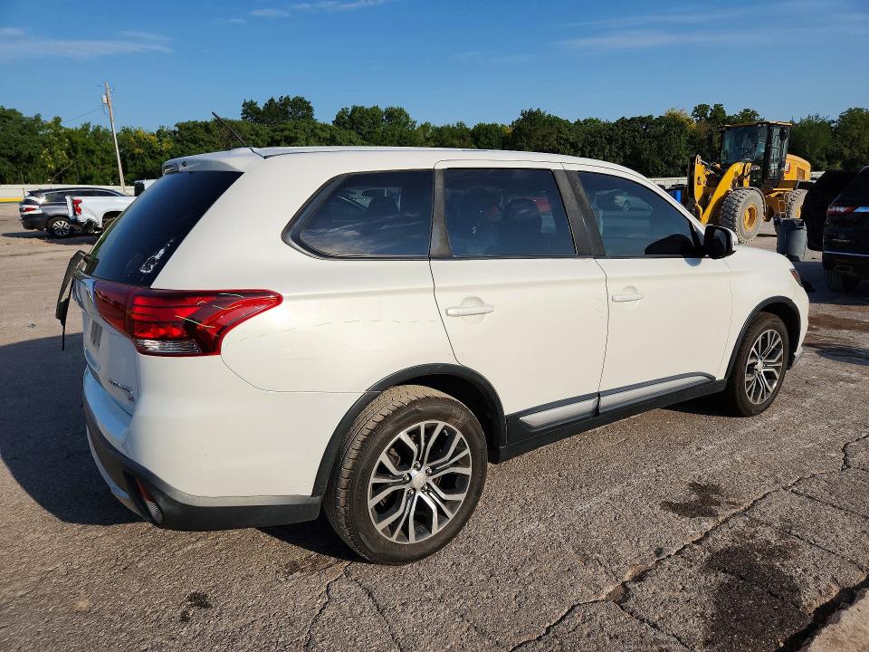 Продажа на аукционе авто 2016 Mitsubishi Outlander, vin: JA4AD3A35GZ052727, номер лота: 60195036