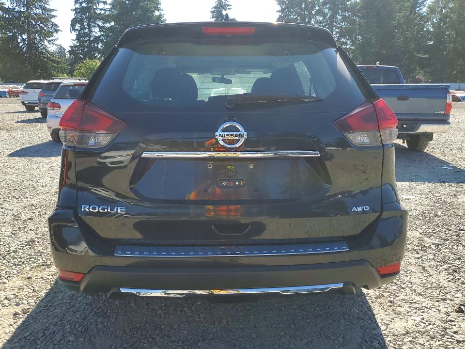 Продаж на аукціоні авто 2018 Nissan Rogue, vin: 5N1AT2MV1JC767574, номер лоту: 60848526