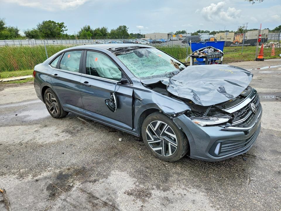63382256 :رقم المزاد ، 3VWGM7BU8RM006373 vin ، 2024 Volkswagen Jetta مزاد بيع
