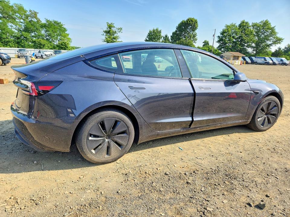 Продаж на аукціоні авто 2024 Tesla Model 3, vin: 5YJ3E1EB5RF825187, номер лоту: 61080676