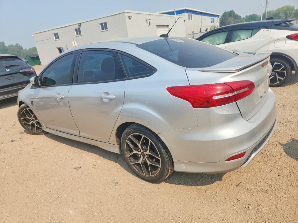 61059296 :رقم المزاد ، 1FADP3F29FL278416 vin ، 2015 Ford Focus مزاد بيع