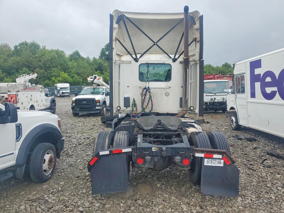 Продаж на аукціоні авто 2017 Peterbilt 579, vin: 1XPBA48X1HD428998, номер лоту: 61972146