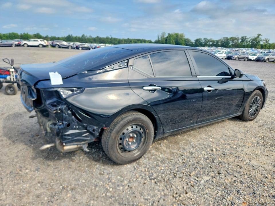 59359196 :رقم المزاد ، 1N4BL4BV5PN426186 vin ، 2023 Nissan Altima مزاد بيع