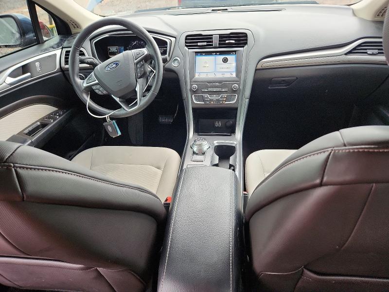 61031746 :رقم المزاد ، 3FA6P0HD4KR250959 vin ، 2019 Ford Fusion مزاد بيع