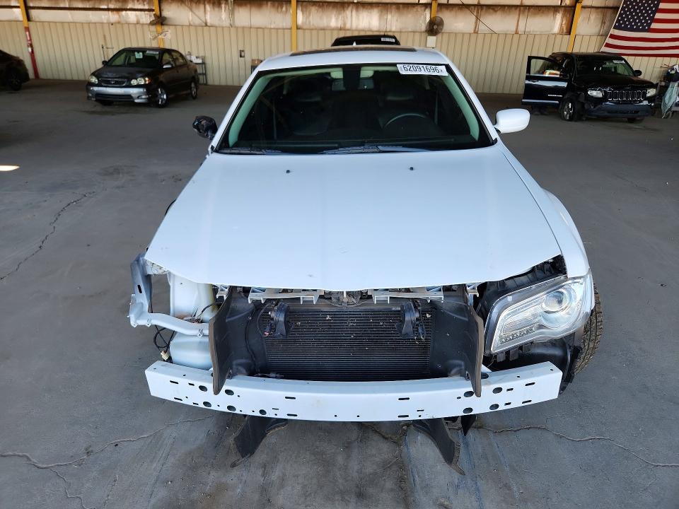 Продажа на аукционе авто 2020 Chrysler 300, vin: 2C3CCAAG8LH117772, номер лота: 62091696