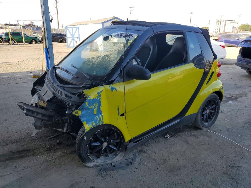 62873696 :رقم المزاد ، WMEEK31X98K169545 vin ، 2008 Smart Fortwo مزاد بيع