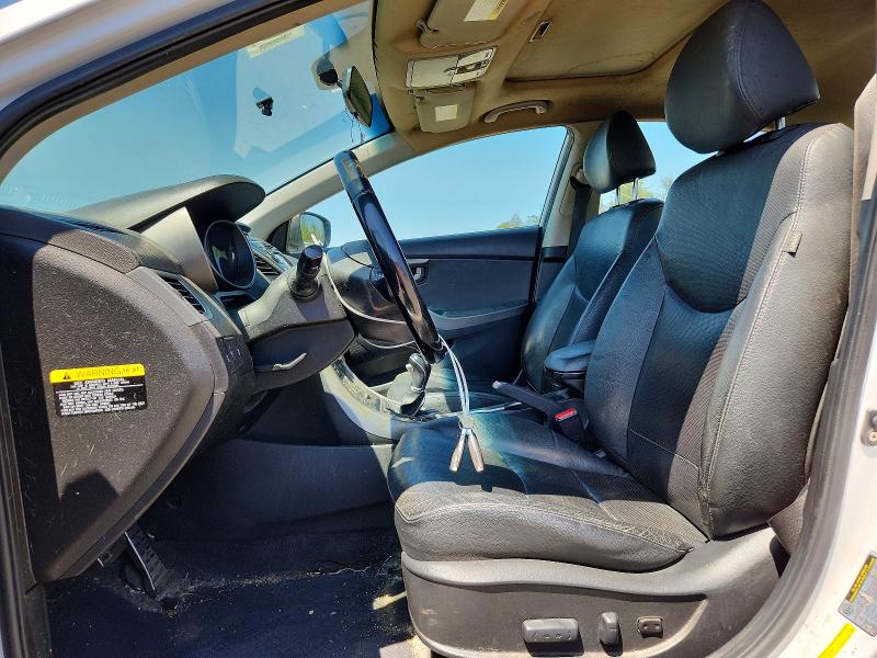 62003116 :رقم المزاد ، KMHDH4AH1FU251368 vin ، 2015 Hyundai Elantra مزاد بيع
