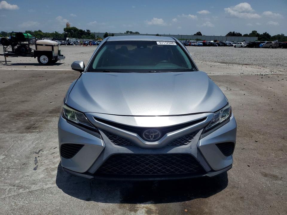 Продажа на аукционе авто 2018 Toyota Camry, vin: 4T1B11HK9JU137266, номер лота: 61112346