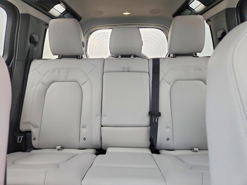 Продаж на аукціоні авто 2026 Land Rover Defender, vin: SALE27EU2T2503101, номер лоту: 62025516