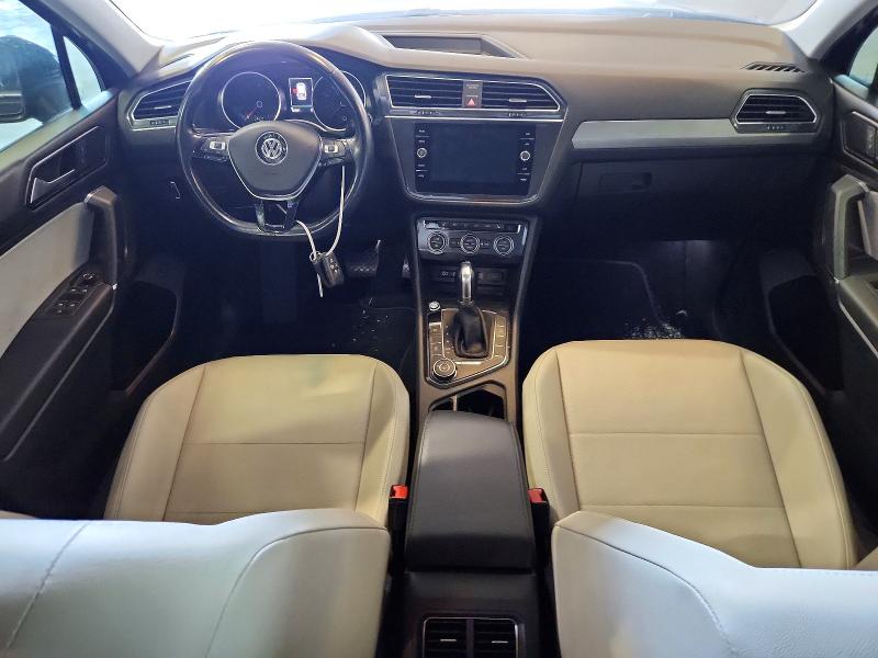 61078666 :رقم المزاد ، 3VV2B7AX7JM067671 vin ، 2018 Volkswagen Tiguan مزاد بيع