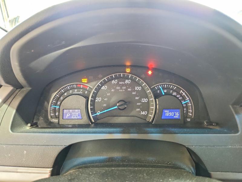 61443626 :رقم المزاد ، 4T4BF1FK4ER363358 vin ، 2014 Toyota Camry مزاد بيع