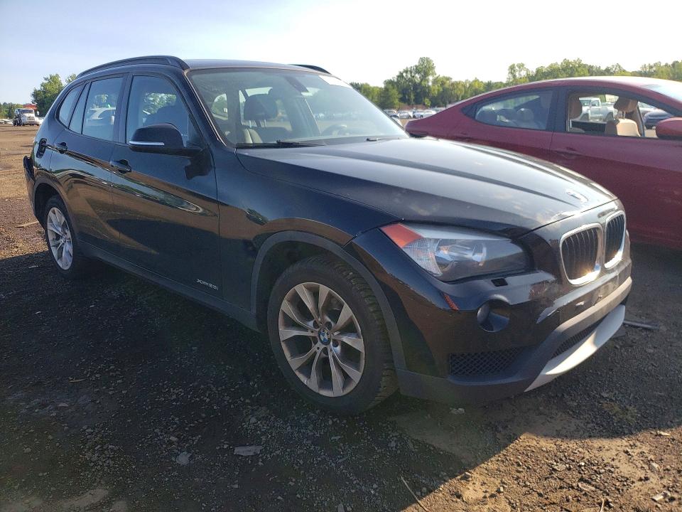 Продаж на аукціоні авто 2014 Bmw X1, vin: WBAVL1C5XEVY20166, номер лоту: 62064436