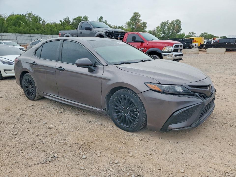 Продажа на аукционе авто 2021 Toyota Camry, vin: 4T1G11AKXMU409263, номер лота: 61566566