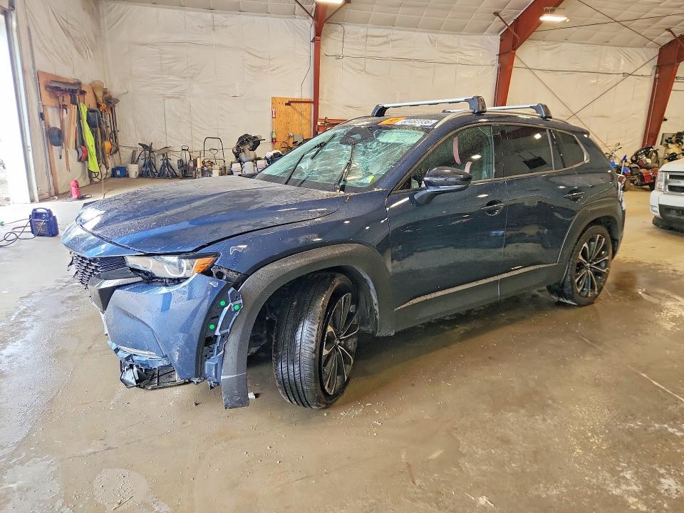 60482336 :رقم المزاد ، 7MMVABEM7SN330122 vin ، 2025 Mazda Cx-50 مزاد بيع