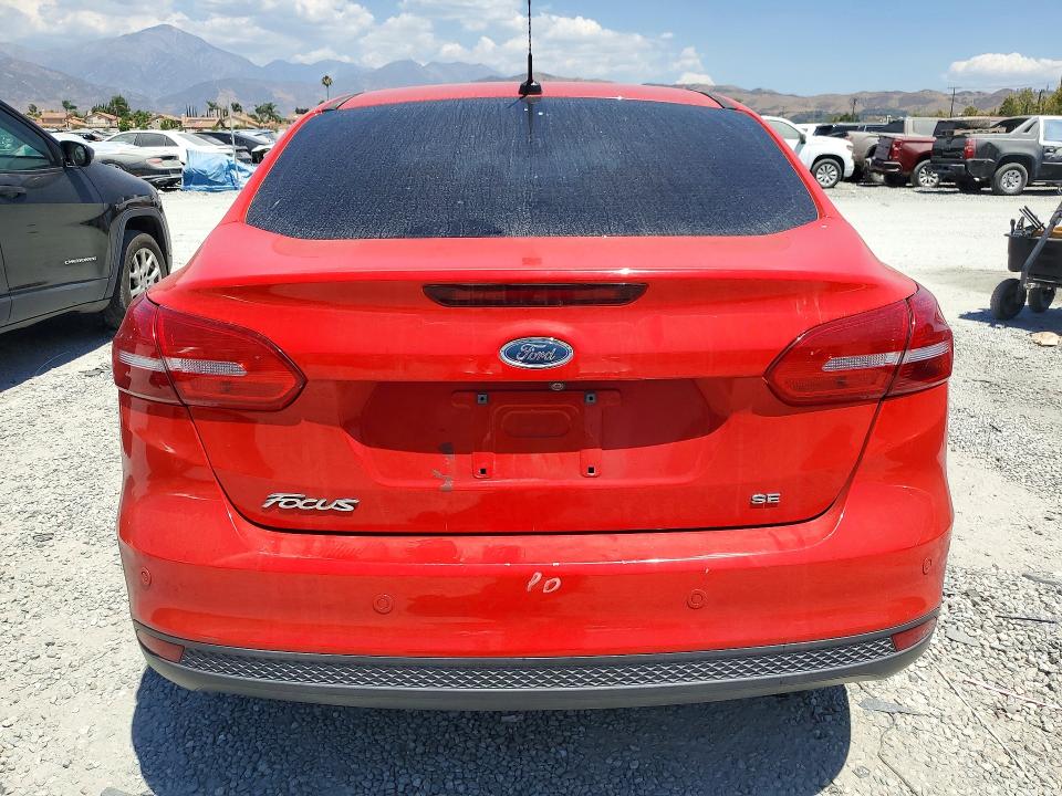 61049536 :رقم المزاد ، 1FADP3F26GL339903 vin ، 2016 Ford Focus مزاد بيع