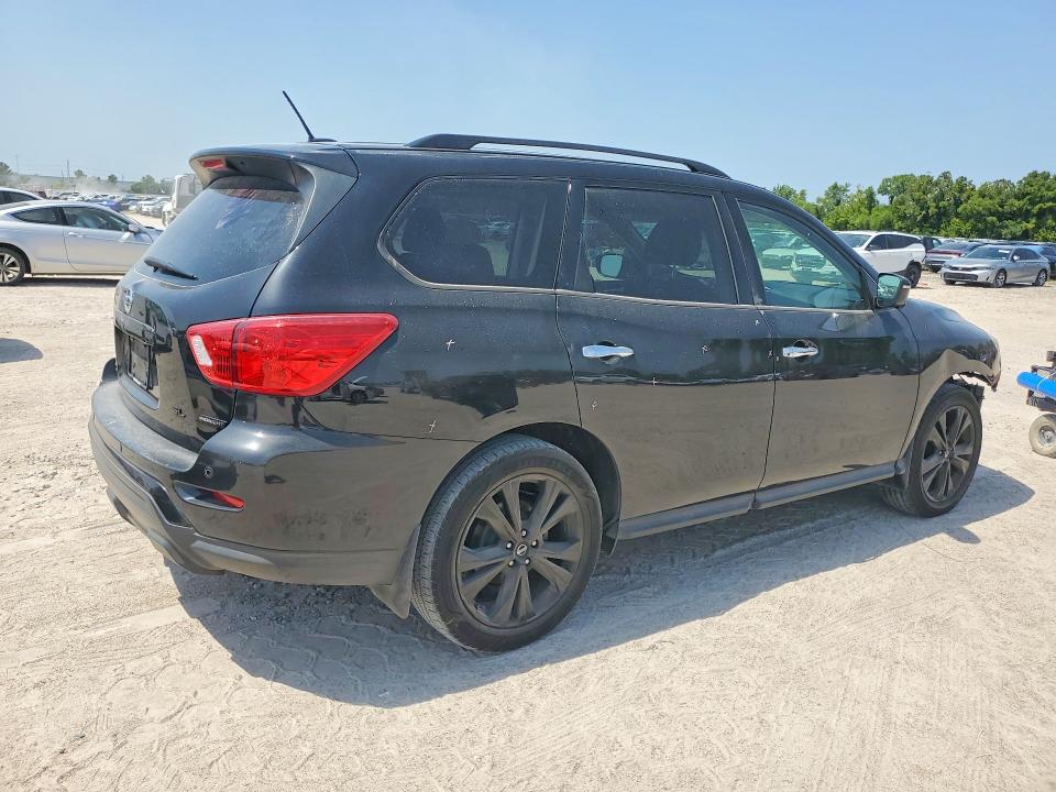 Продажа на аукционе авто 2018 Nissan Pathfinder, vin: 5N1DR2MN3JC643995, номер лота: 61736266