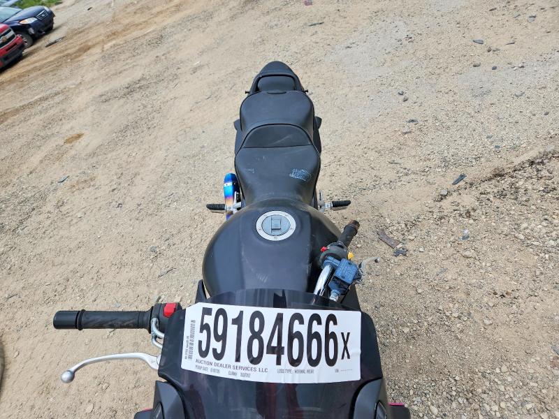 59184666 :رقم المزاد ، JS1GW72A582100245 vin ، 2008 Suzuki Gsf1250 مزاد بيع