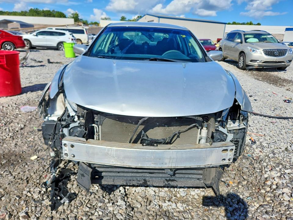 Auction sale of the 2017 Nissan Altima, vin: 1N4AL3AP5HC217875, lot number: 61901676