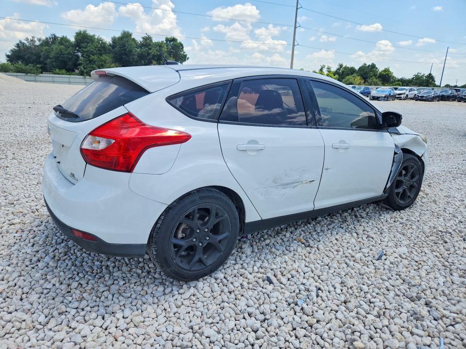 60092696 :رقم المزاد ، 1FADP3K20EL207724 vin ، 2014 Ford Focus مزاد بيع