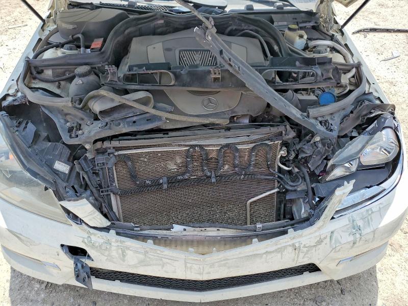 59239336 :رقم المزاد ، WDDGF8BB9CR234783 vin ، 2012 Mercedes-benz C مزاد بيع