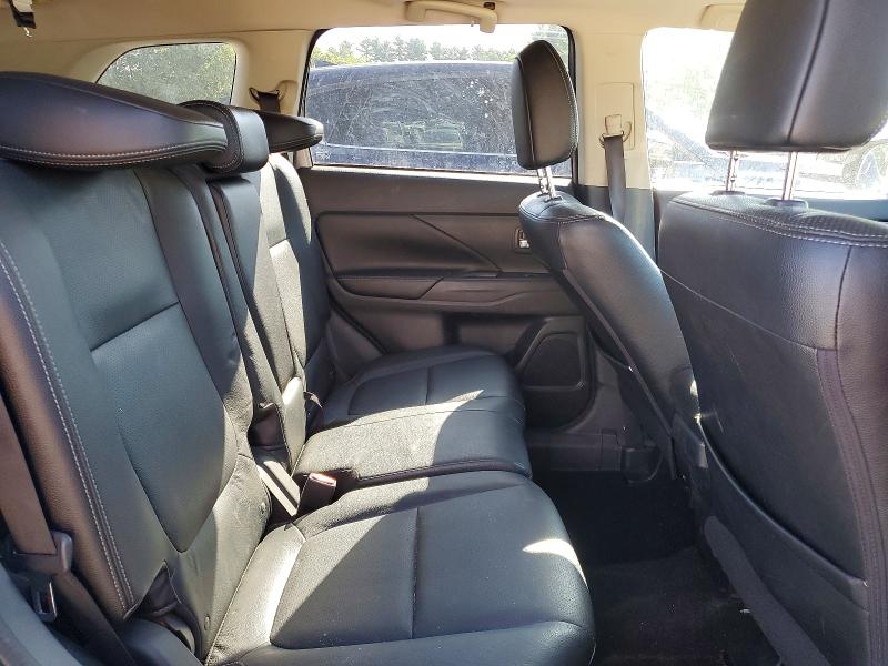59782736 :رقم المزاد ، JA4AZ3A36GZ035582 vin ، 2016 Mitsubishi Outlander مزاد بيع