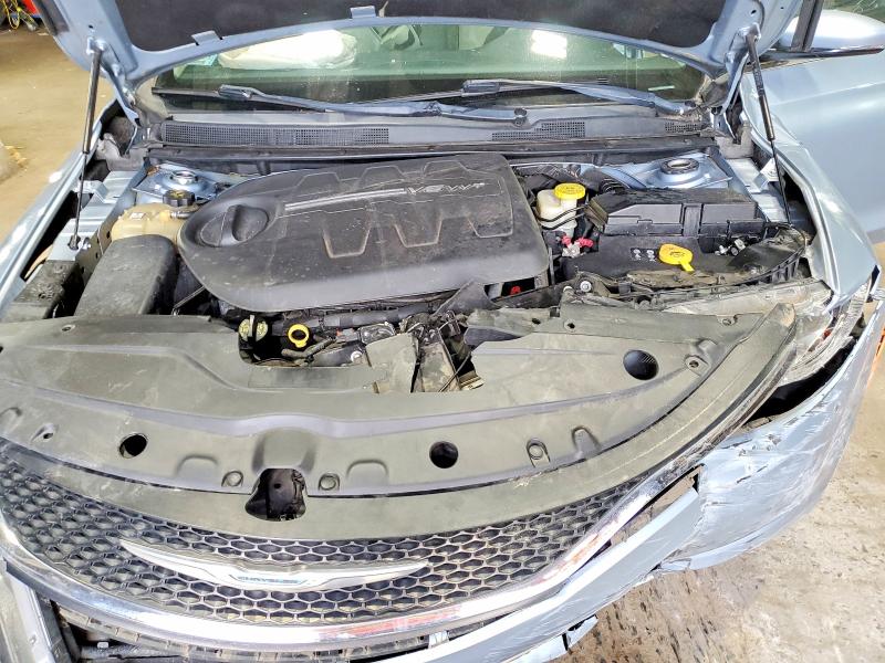 Продаж на аукціоні авто 2015 Chrysler 200, vin: 1C3CCCCG8FN645798, номер лоту: 61710446
