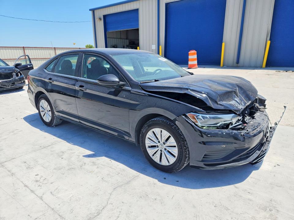 60683116 :رقم المزاد ، 3VWC57BU2KM072757 vin ، 2019 Volkswagen Jetta مزاد بيع