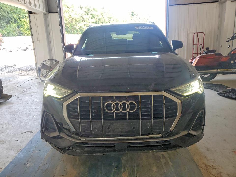 62293936 :رقم المزاد ، WA1EECF39P1119593 vin ، 2023 Audi Q3 مزاد بيع