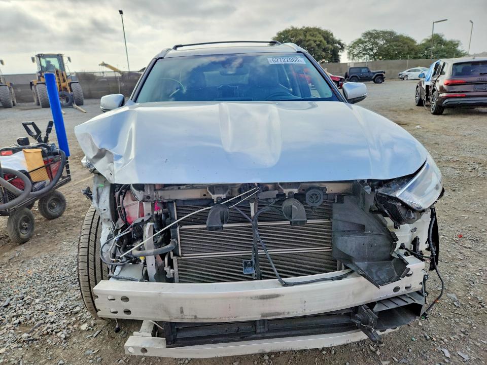 62722066 :رقم المزاد ، 5TDHARAH1NS513397 vin ، 2022 Toyota Highlander Hybrid مزاد بيع