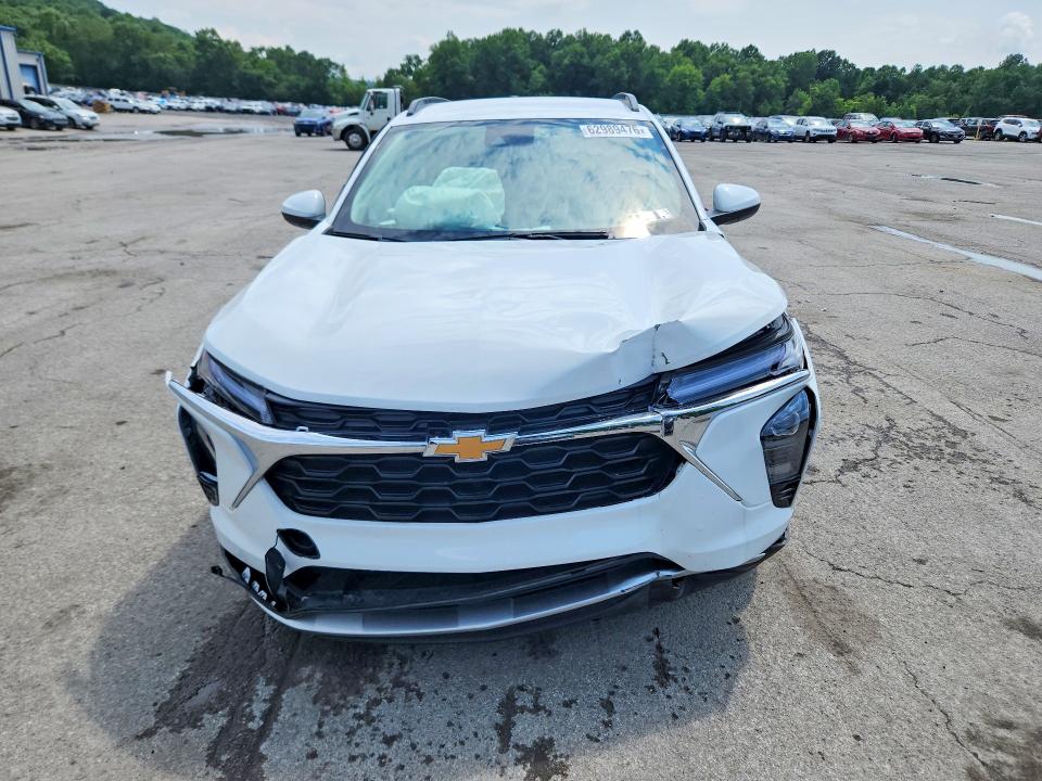 2025 Chevrolet Trax მანქანა იყიდება აუქციონზე, vin: KL77LHEP2SC334054, აუქციონის ნომერი: 62989476