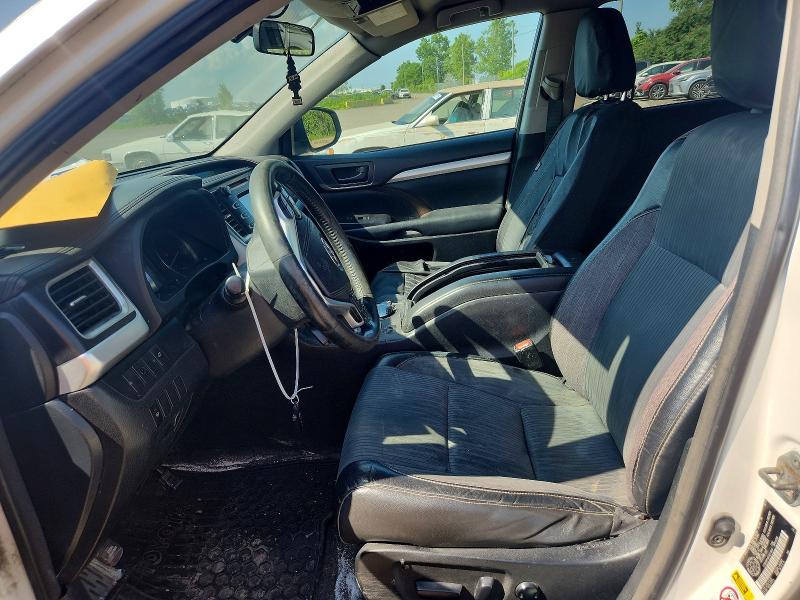 58083576 :رقم المزاد ، 5TDBCRFH0FS011846 vin ، 2015 Toyota Highlander مزاد بيع