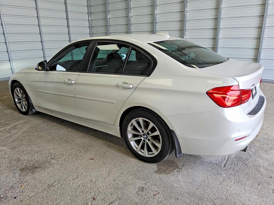 Продаж на аукціоні авто 2017 Bmw 320, vin: WBA8E5G50HNU41545, номер лоту: 59596376