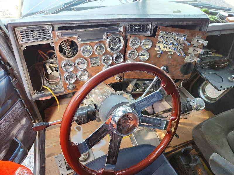 1996 Peterbilt 379 მანქანა იყიდება აუქციონზე, vin: 1XP5D69X0TN419985, აუქციონის ნომერი: 59859676
