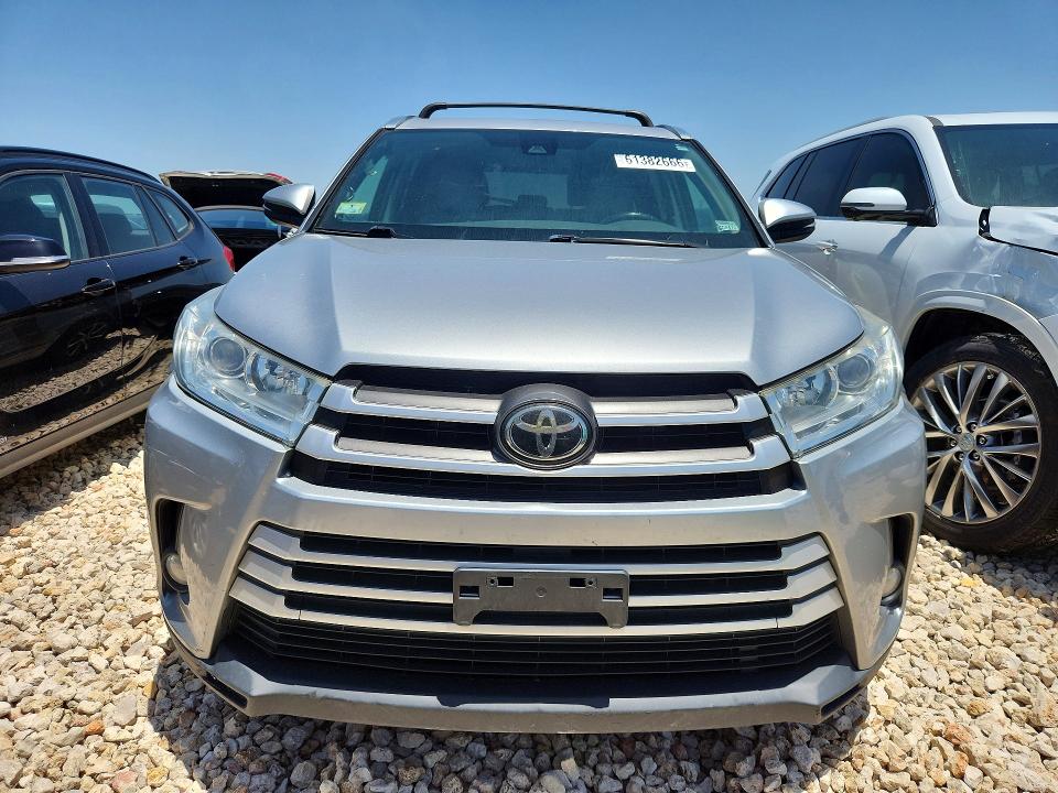 Aukcja sprzedaży 2017 Toyota Highlander, vin: 5TDJZRFHXHS373129, numer aukcji: 61382666