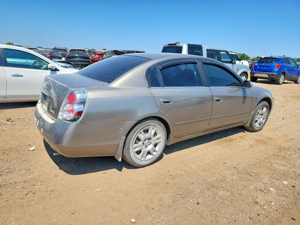 60472466 :رقم المزاد ، 1N4AL11E45C264054 vin ، 2005 Nissan Altima مزاد بيع