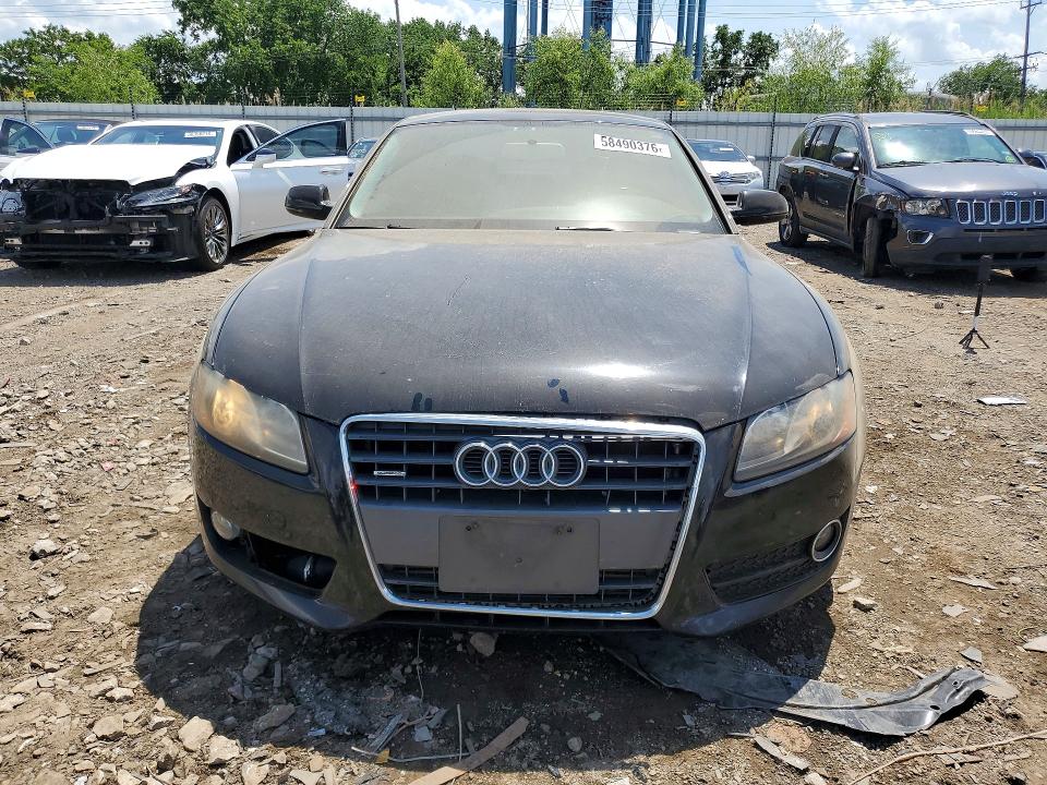 58490376 :رقم المزاد ، WAUCFAFR5BA041175 vin ، 2011 Audi A5 مزاد بيع