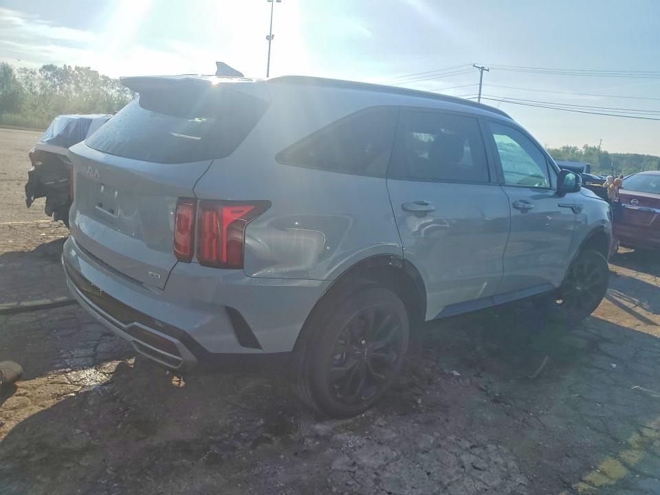60776436 :رقم المزاد ، 5XYRKDLF6PG238397 vin ، 2023 Kia Sorento مزاد بيع
