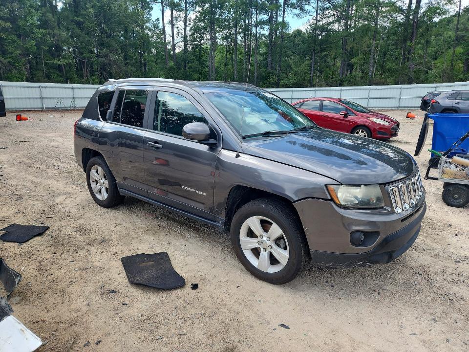 2016 Jeep Compass მანქანა იყიდება აუქციონზე, vin: 1C4NJDEB9GD757731, აუქციონის ნომერი: 60154086