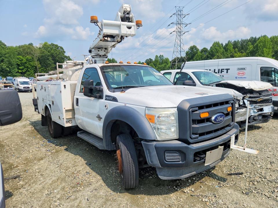 2014 Ford F450 მანქანა იყიდება აუქციონზე, vin: 1FDUF4GT3EEA94338, აუქციონის ნომერი: 61446336